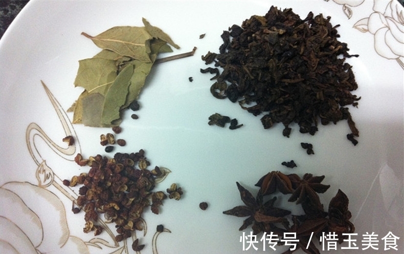 给孩子做此款零食,搭配香料煮一煮,香味浓郁,营养丰富增脑力