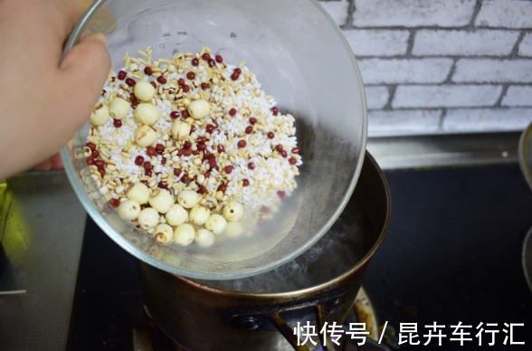 妙招|不管煮啥豆子,不要直接煮,记住1个妙招,10分钟开花,更软烂