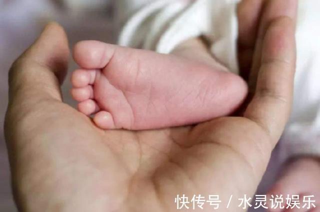 左撇子|宝宝出生后为啥要被留脚印医生不会告诉你,但父母要知道!