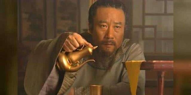 宋江既然甘心被刺配江州,为何要在浔阳楼题反诗?只因他发现……