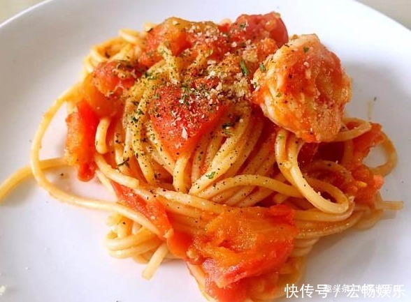 一道解馋开胃的午餐,营养美味,好吃开胃,大人小孩都爱吃