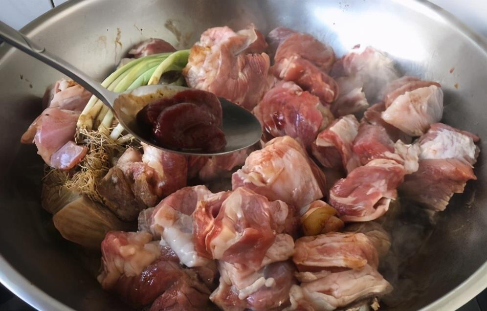 炖土豆|牛肉炖大白菜,健康美味,好吃又营养