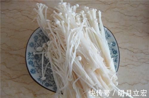 下饭神器，菜一锅煮，出锅汤汁用来拌饭，一滴也不剩！