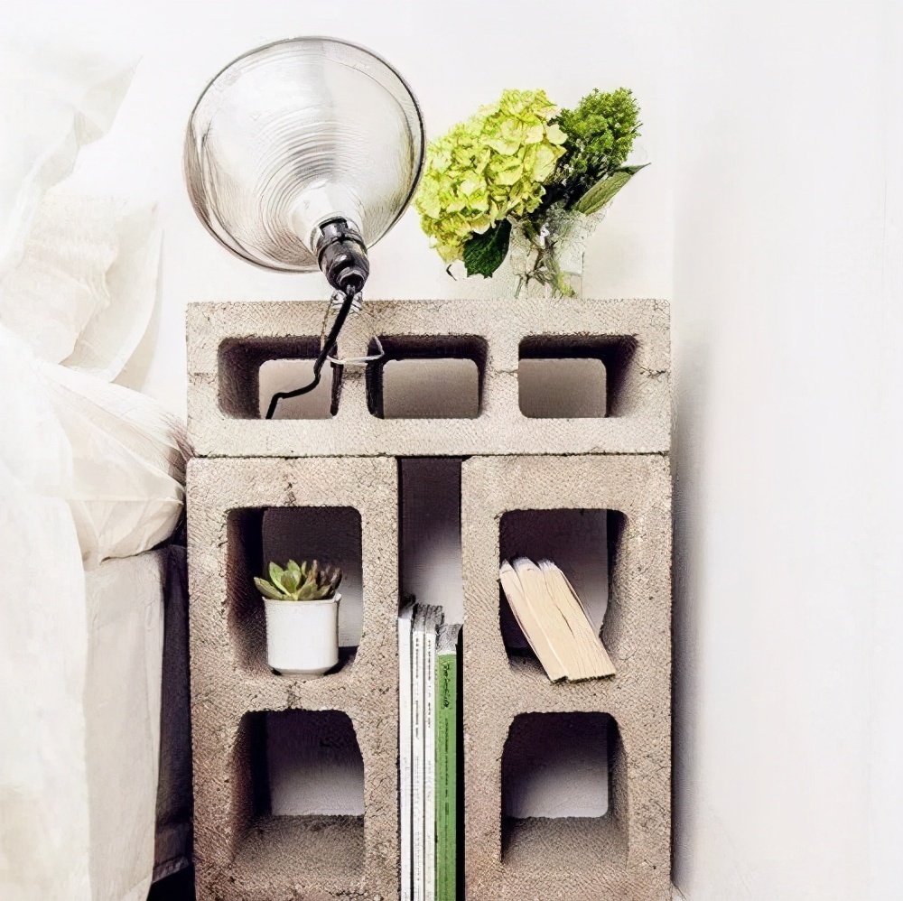 壁龛|越来越多人卧室不放床头柜，瞧瞧人家这么“弄”，比床头柜实用