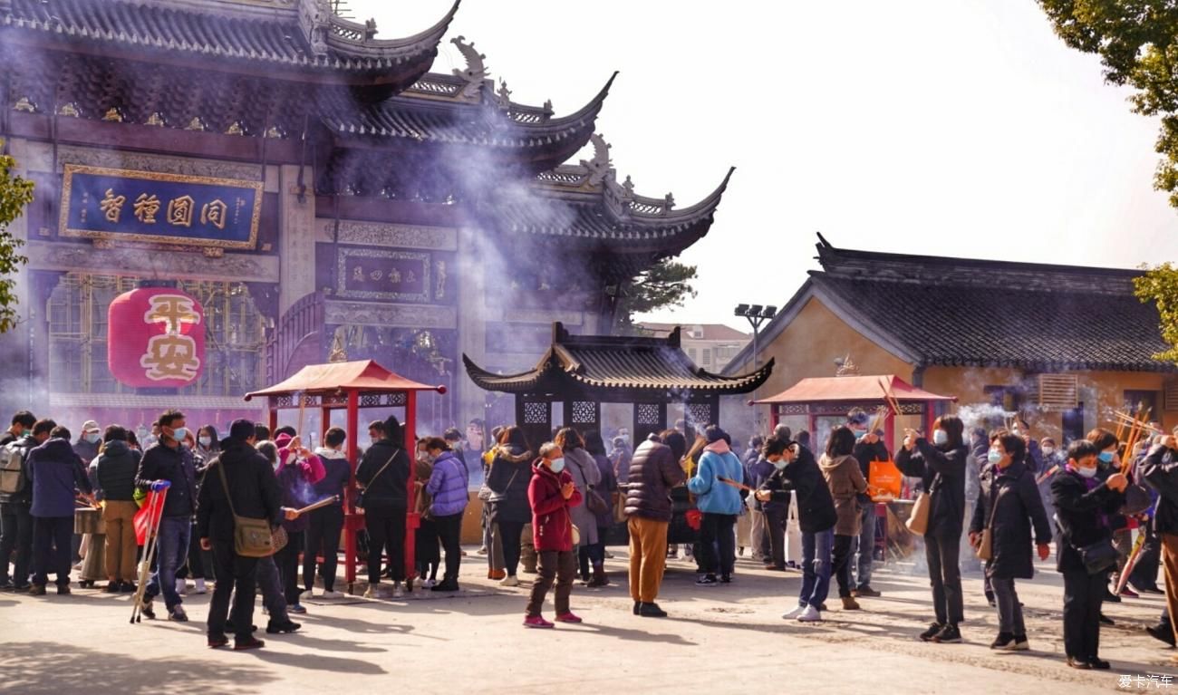 神圣之心，梦回龙华古寺