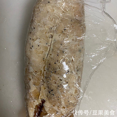 懒人福利,超简单的快手菜藤椒油低温鸡胸肉川香沙拉