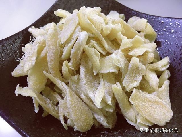 冰糖|三伏天，女人最该吃的是它，驱寒暖胃，好吃又养生