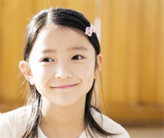 宝妈|爸爸姓“吉”,护士误将出生证名字打错,宝爸看后却乐了:不改了