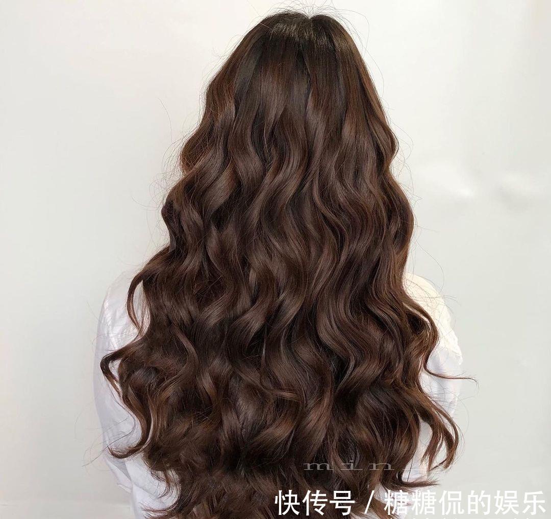 流雨|花朵烫、果冻烫是什么?下半年「韩系烫发趋势」一次看!