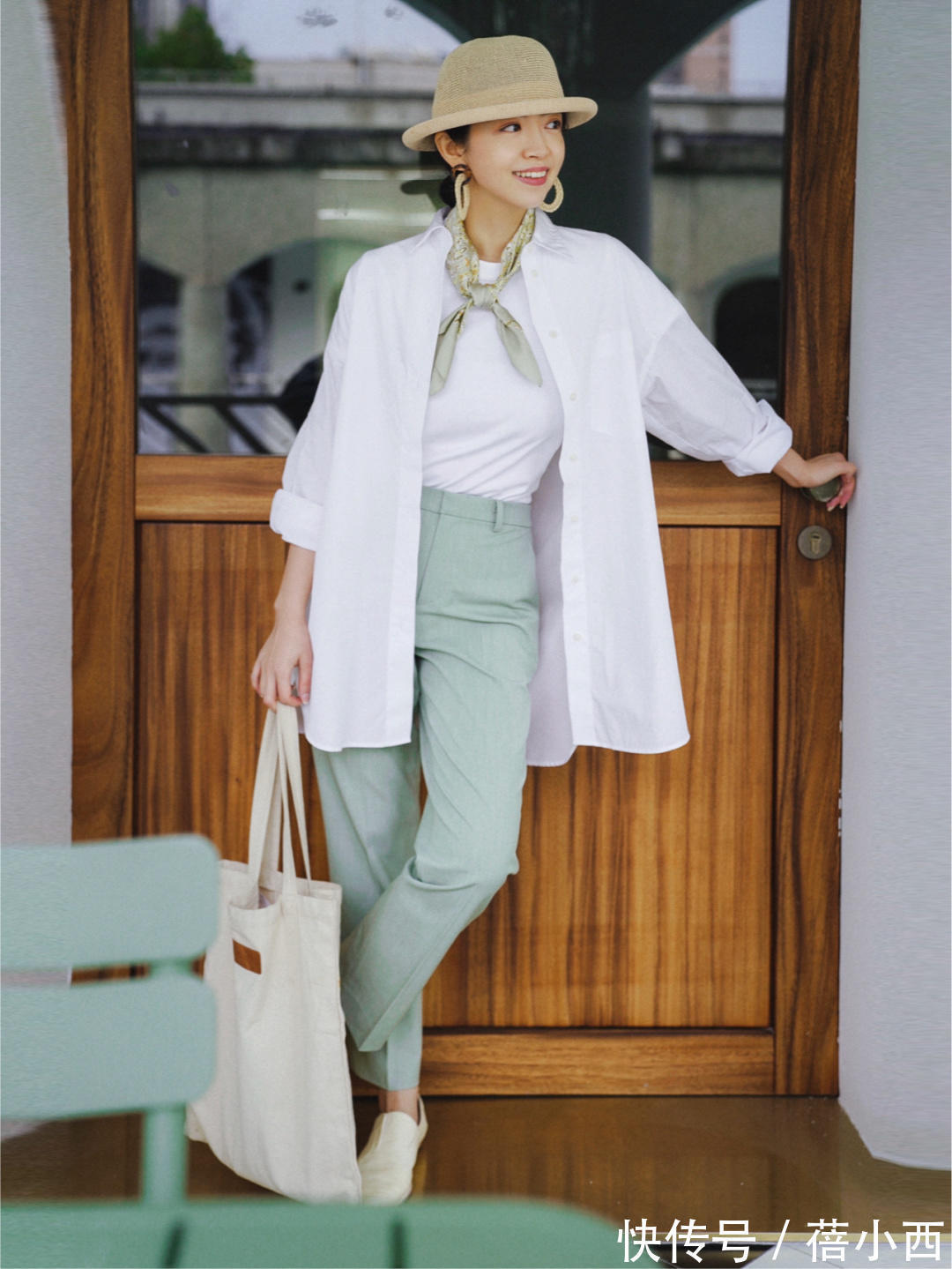 露肤|跟三木博主学穿衣,穿搭小白也能逆袭时尚女神,这4个技巧就够了