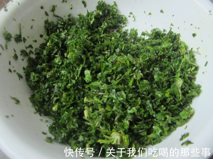 它是“野菜之王”,营养高味道鲜,剁碎包饺子特别香,冬天不吃可惜了