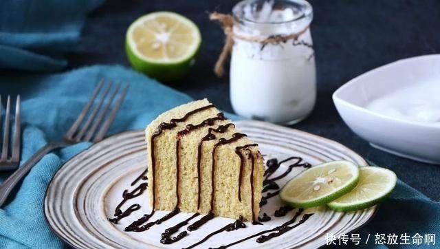  发糕|简单快手的小米发糕，原来可以吃出这样的高！大！上！