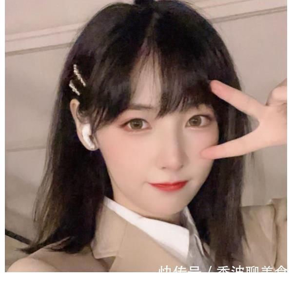 希林這是怎么了?接連因低情商發(fā)言“翻車”,甚至還當(dāng)著隊(duì)友趙粵的面吐槽絲芭