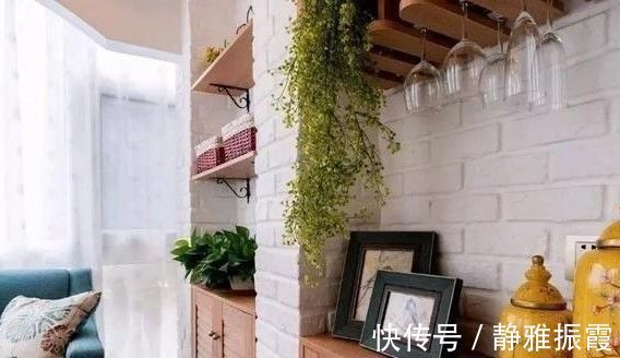 房子|几十平米的房子用这种风格装修,主卧一个大阳台,像一个大花园
