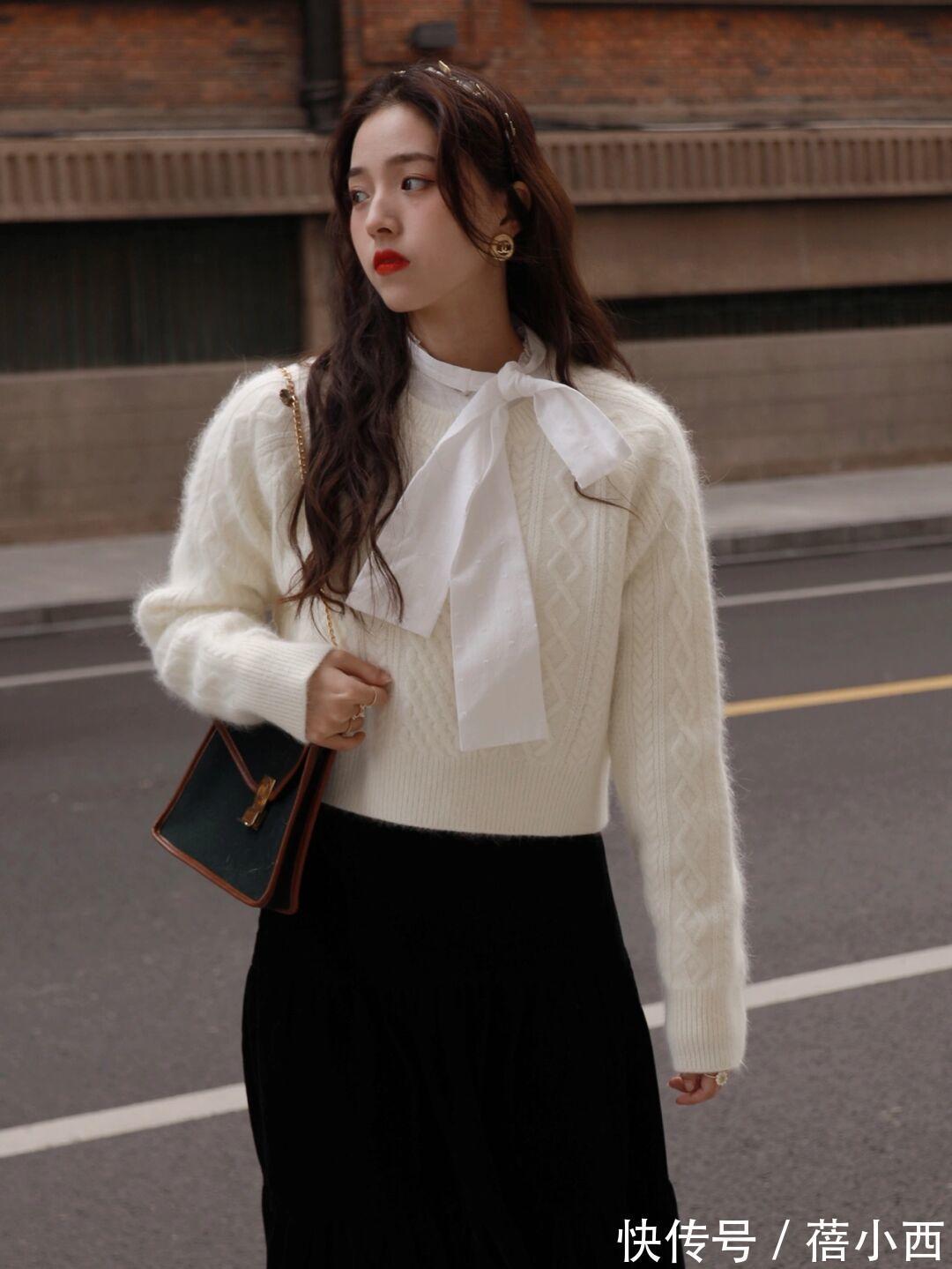 博主|“毛衣+半身裙”,“毛衣+直筒裤”,才是冬季时髦精的最佳搭配