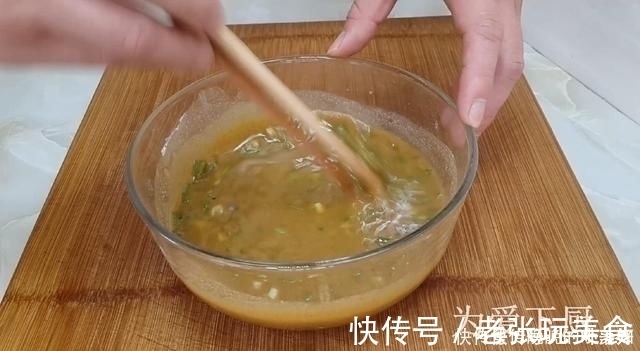 以后葱花饼别再买了，加2勺麻酱，不烫面不发面，比鸡蛋饼都好吃