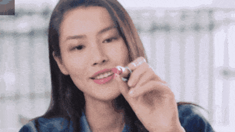 口红界|这4款豆沙色“杀手”，黄皮的忠实粉丝，口红界的“白月光”