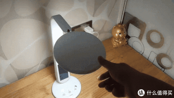 写作业|智慧家居生活 篇四十三：连台灯都这么内卷了吗？没错，它有多卷孩子就有多爱