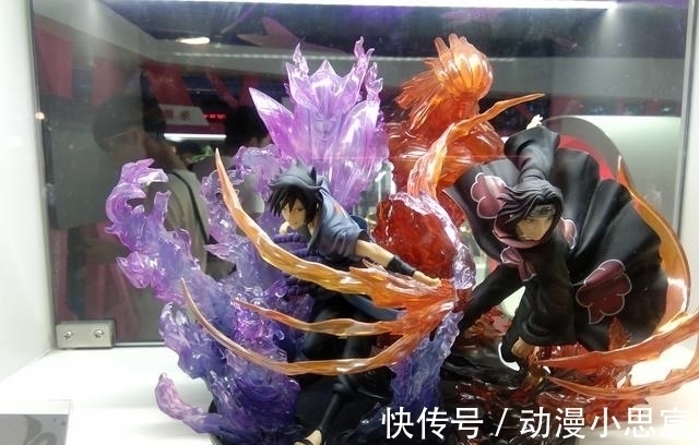 手办|动漫:当你看到喜欢的手办,第一想法不是买下来,而是回忆往事