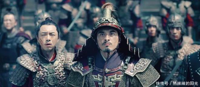 真的|宫女掉了一只鞋，侍卫不好，皇上有危险，真的抓到了两名刺客！