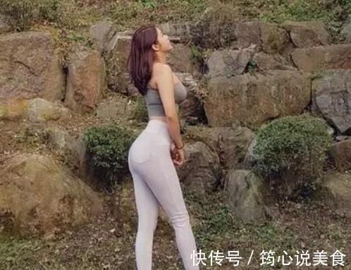 打底裤 漂亮的打底裤美女干净利落显的很有气质,彰显出女人的时尚魅力