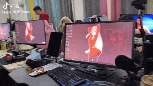 二次元|那些在抖音出圈的二次元元素，尬得我用脚抠出了三室一厅