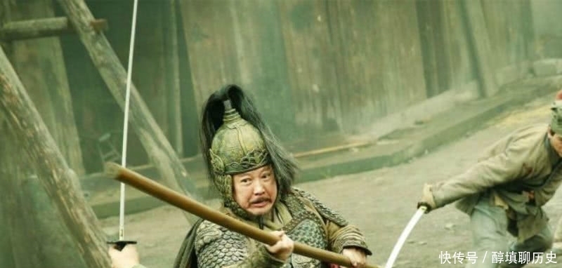 首诗|世人对诸葛亮多有评价,但都不及杜甫这首诗,短短四句一针见血