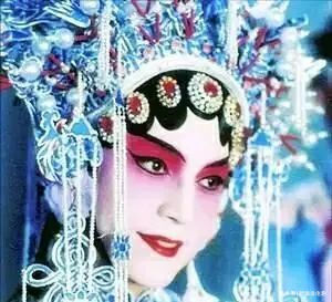 尊龙|他没有家,没有父母,没有名字,却惊艳了西方世界