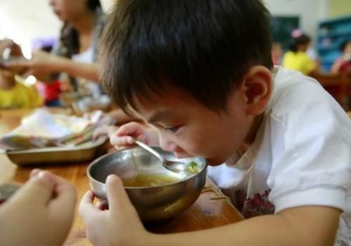 辉辉|脾虚的原因被发现,每天坚持吃一点,改善孩子脾胃,有助于长高