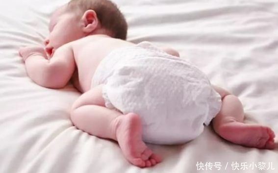 喂奶|家有不满一百天的宝宝,家长容易做错4件事却不自知,要自查改正