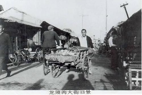 这是50年代的北京，这样的北京我还是第一次见