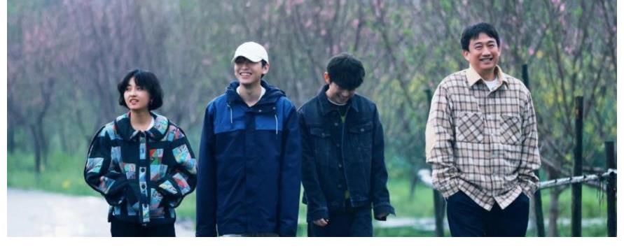 張藝興|黃渤作客《向往的生活》，與黃磊張藝興同框，雞條兄弟上演回憶殺