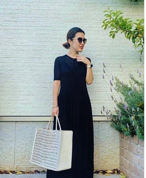 穿搭 48岁的她长相普通,个子不高,却因为会穿搭,成为了一名时尚博主