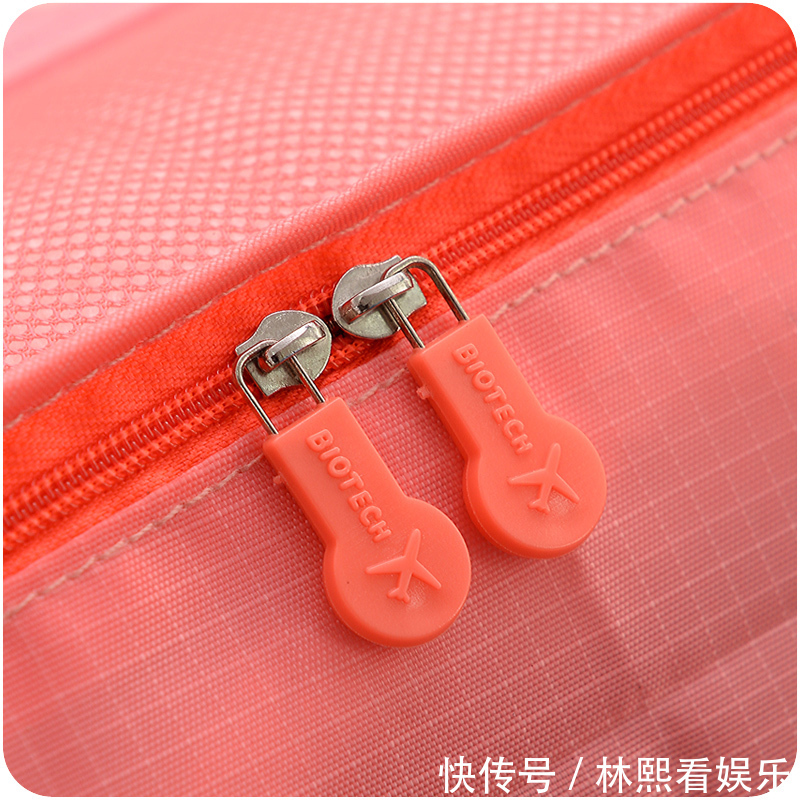 s型曲线|发现多数人还把衣服塞衣柜,真笨!邻居支一招,整洁不占地