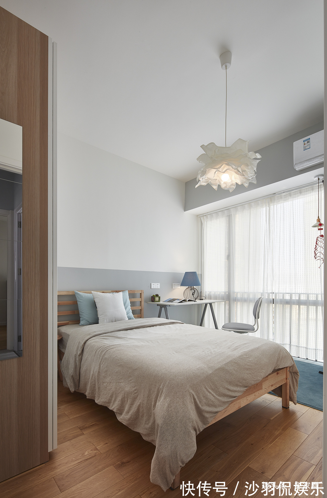 全身镜|北欧风格三居,玄关全身镜和储物空间,美感与实用的结合!