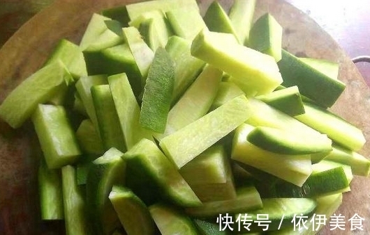开胃|秋天的萝卜最鲜嫩，教你一招腌着吃，开胃又下饭，便宜又营养