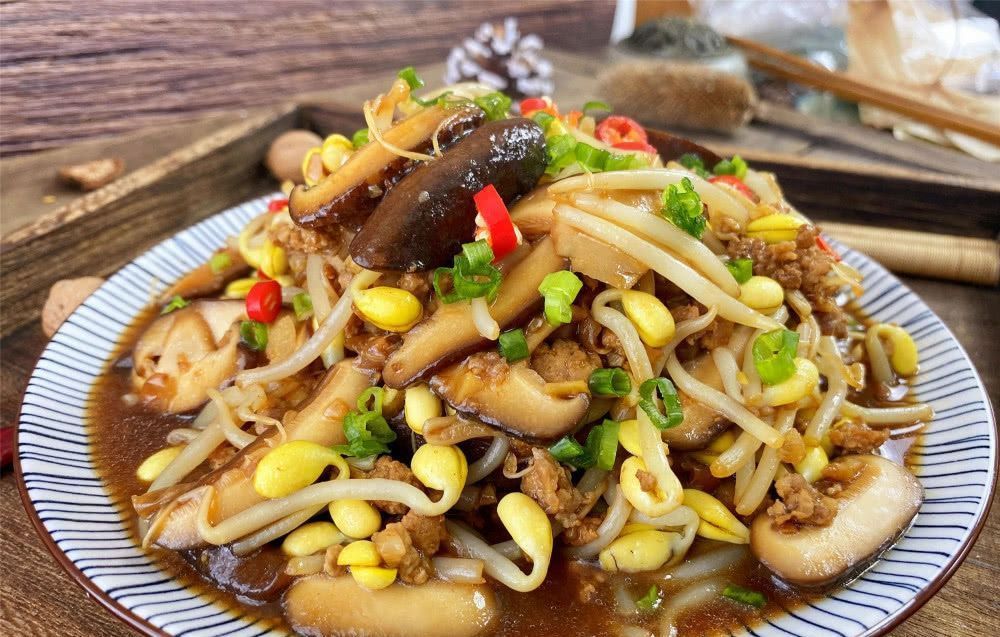 大鱼大肉|春天,香菇这样吃,大鱼大肉都得靠边站,春季吃过瘾的下饭好菜