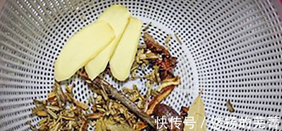香茅草|外国人吃猪蹄和中国吃猪蹄,一个天一个地,美国德国这味难入口!
