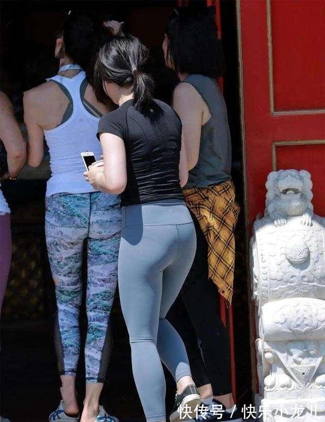 时尚 大方优雅的瑜伽裤装扮时尚出彩又美观,透出不凡的格调,时尚韩范