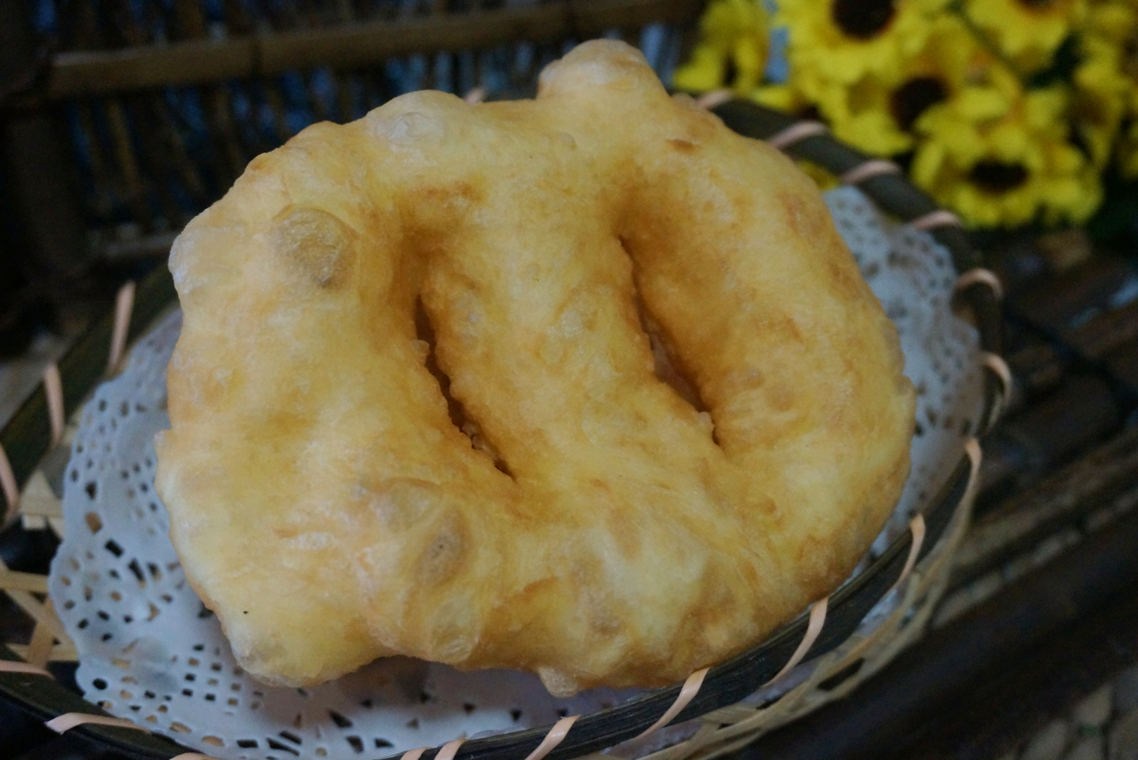 这样炸出的油饼,蓬松酥脆,比买的好吃