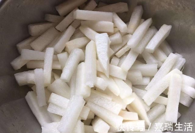 腌制|婆婆做30年的酱萝卜秘方：腌制时多加“这1步”，又香又脆