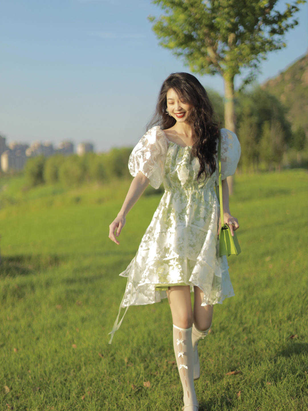 甜美|如何拥有精致少女感？看看这些减龄搭配，甜美温柔又显气质