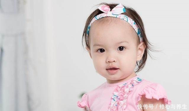 小知识|一周岁宝宝,“高智商”的3个“表现”,你家宝宝占了几条呢!