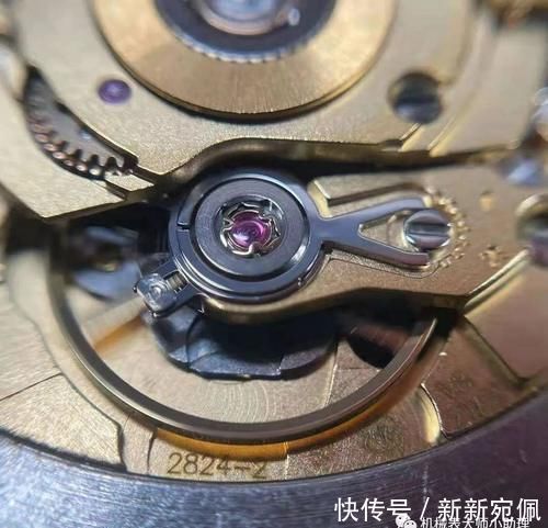 爱彼皇家橡树|机械表大师:都说佩戴手表能够彰显身份?那你是什么身份?