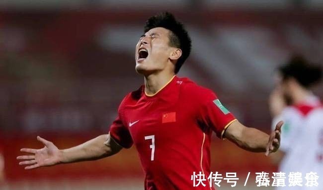 中国足球|别过分夸大武磊,武磊地位非缺他不可,留洋标兵并非必须首发出场
