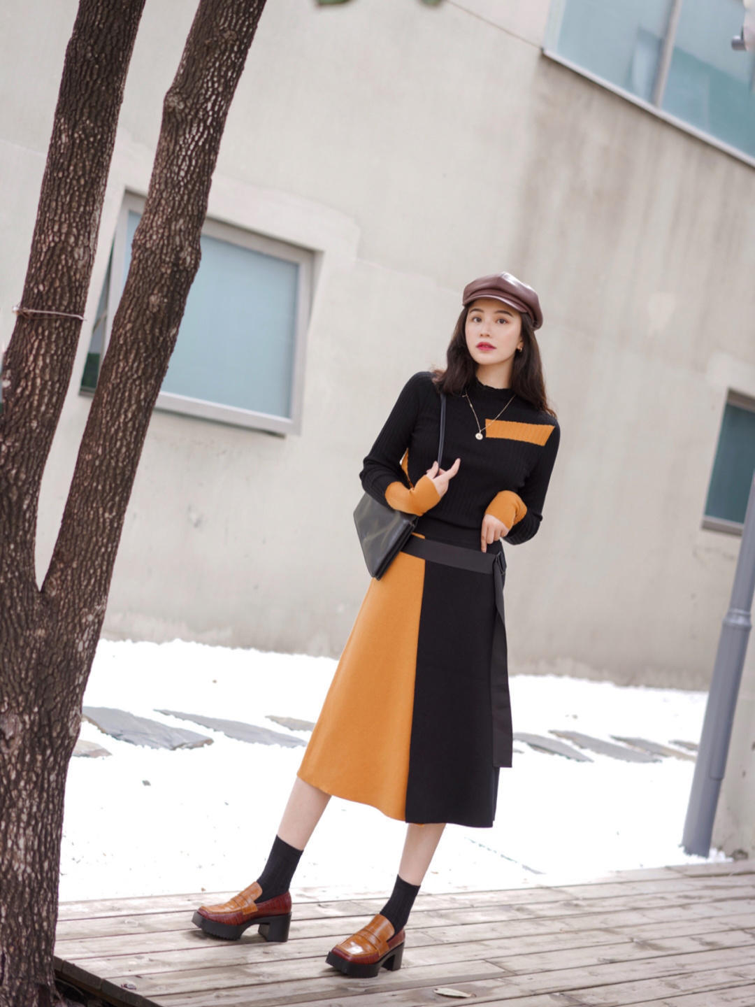 黑色|不会穿没关系,这4组“针织套装”的搭配经验分享给你,太优雅了