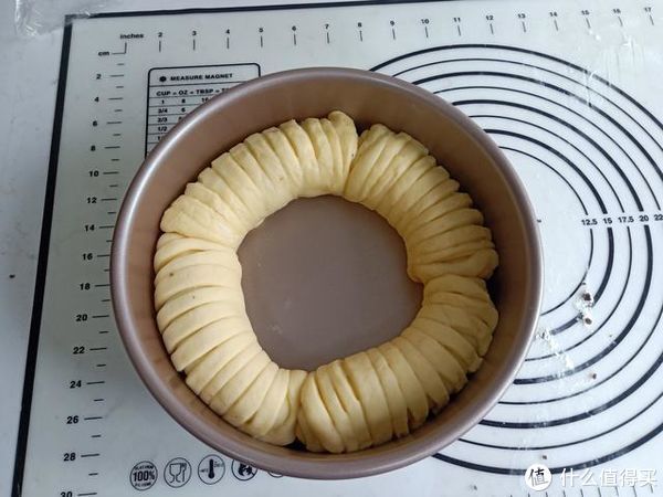 面团|这面包太软了，拉丝那么长，好吃到流泪，居然只要发酵一次