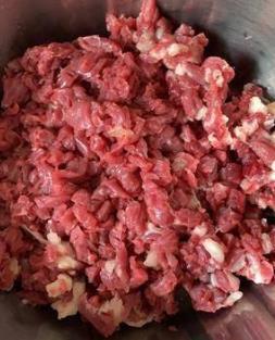 腊味|制腊肠,盐的比例很重要!40年经验分享给你,口感醇香,腊味十足