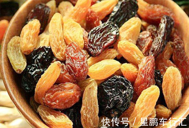 好处|葡萄干“好处”多多，50岁后坚持吃，降血压护血管，明目更长寿