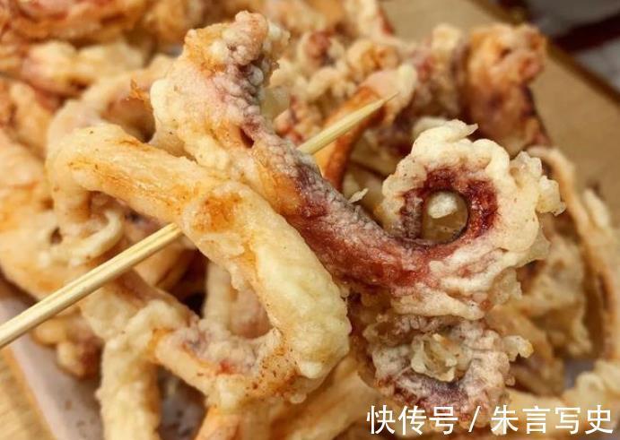 炸蘑菇|炸蘑菇总是回软？多半是没有掌握窍门，牢记4点，出锅后香酥可口